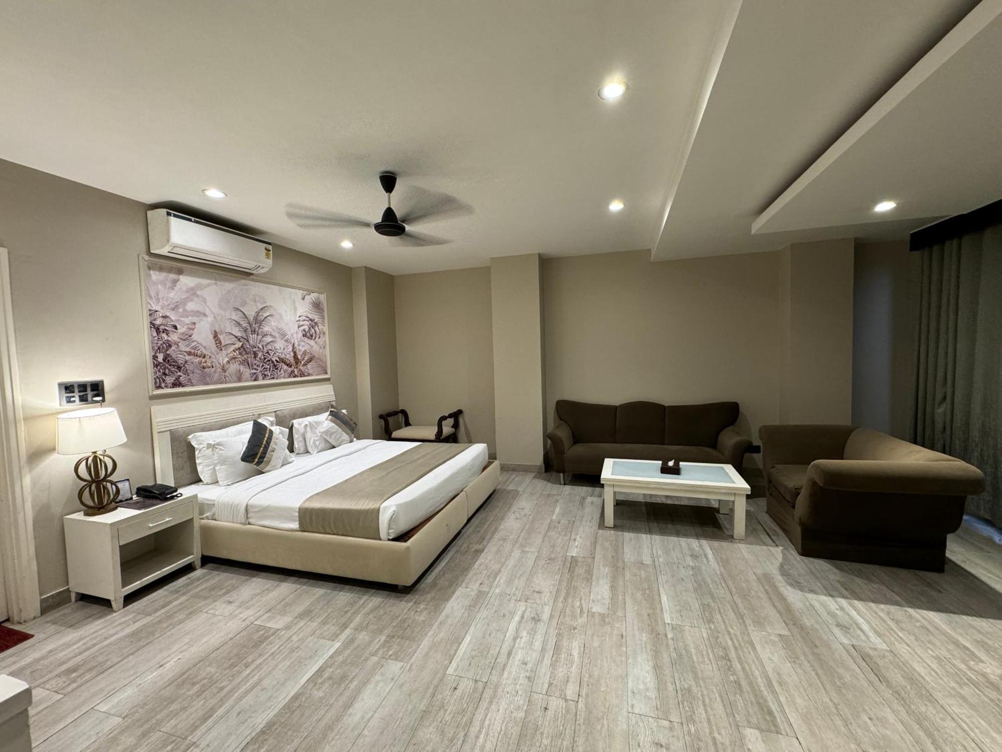ניו דלהי Skon Boutique By Orion Hotels מראה חיצוני תמונה