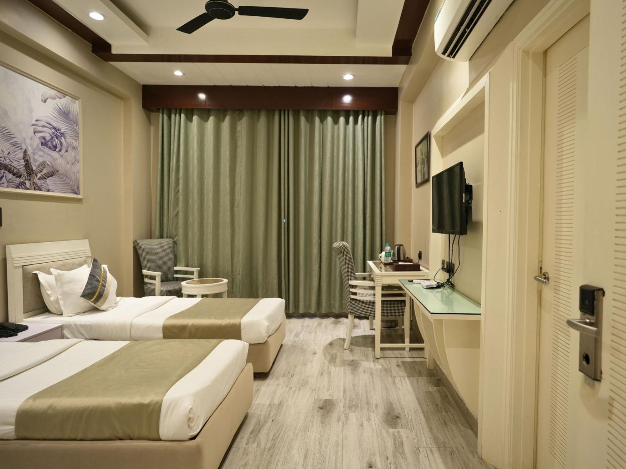 ניו דלהי Skon Boutique By Orion Hotels מראה חיצוני תמונה